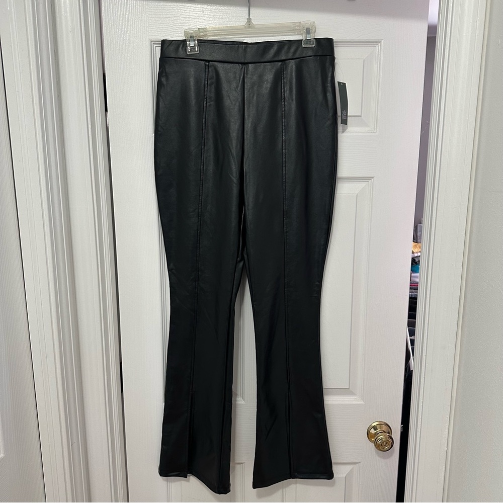 NWT women's black faux leather flare plants